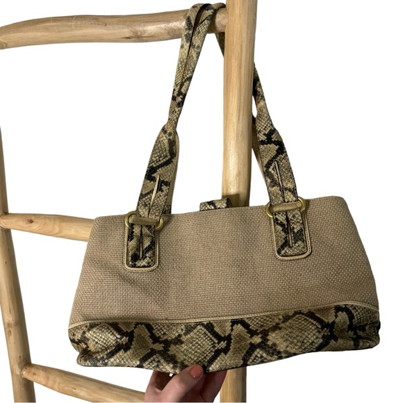 Brahmin snake print leather neutral taupe medium shoulder bag purse - Picture 2 of 15